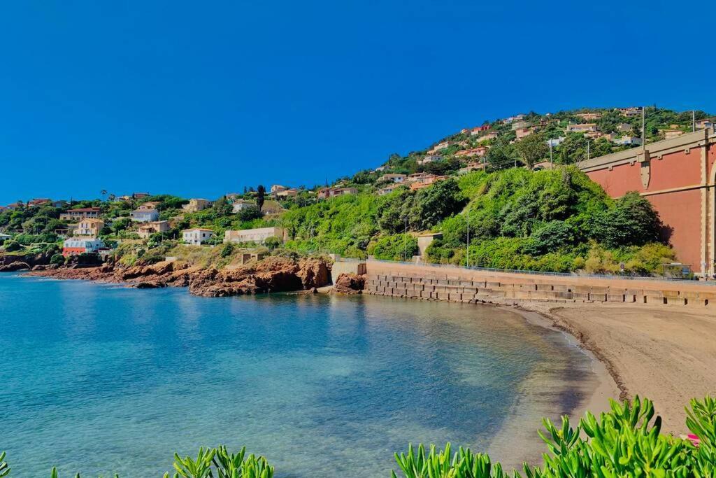 Antheor - Vue Exceptionnelle - Refait A Neuf 4 Couchages Daire Saint-Raphaël Dış mekan fotoğraf